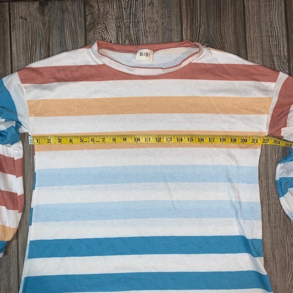Striped balloon sleeve shirt - Picture 4 of 5